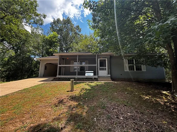 118 Jay Ln, Eureka Springs, AR 72632
