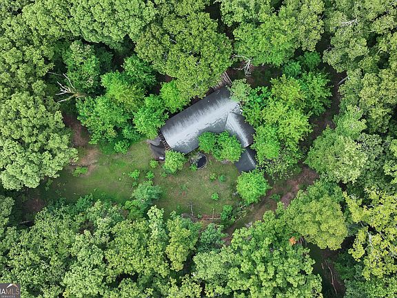 4th image of 455 Carr Rd