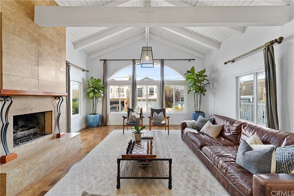 1211 20th Pl Hermosa Beach Ca 90254 Zillow