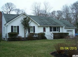 58 Soundbreeze Trl, Wading River, NY 11792