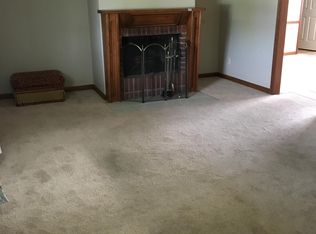 1209 N Snowmass Ln, Muncie, IN 47304