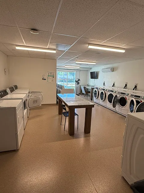 Twin Oaks Senior Housing