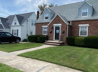 9-11 Bond Pl, North Arlington, NJ 07031