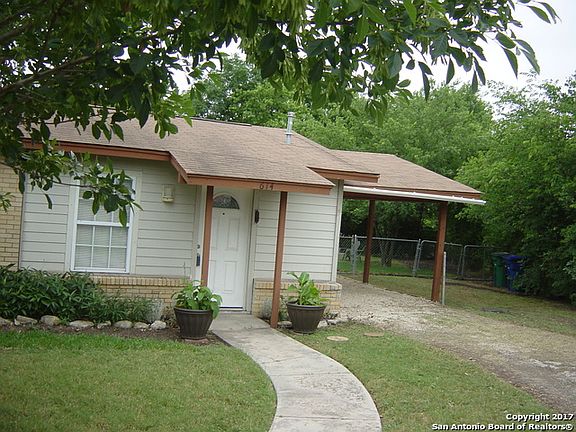 3rd image of 614 Rexford Dr