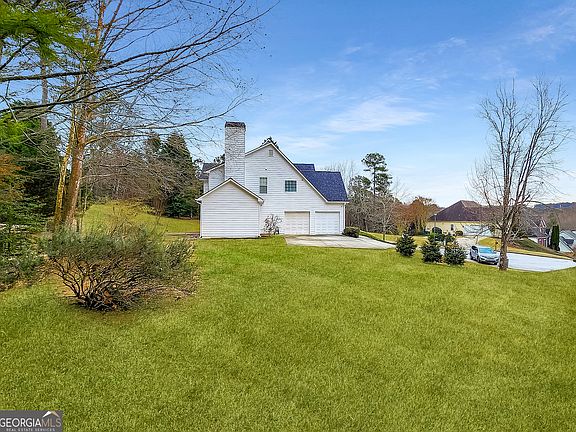 3rd image of 1544 Sky Valley Ct