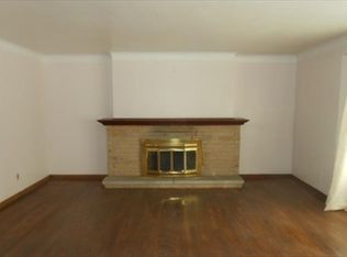 03585 Brinkmore Rd, Cleveland Heights, OH 44121