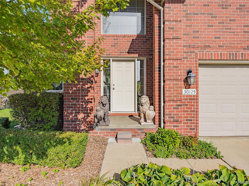 30125 Trailwood Dr, photo 3