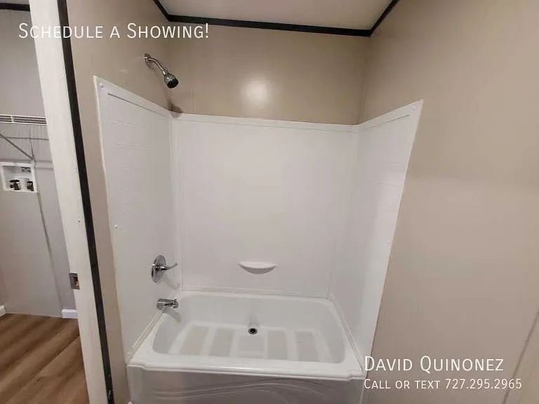 217 Eastwood Dr — Photo 5