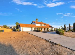 19957 Eyota Rd, Apple Valley, CA 92308