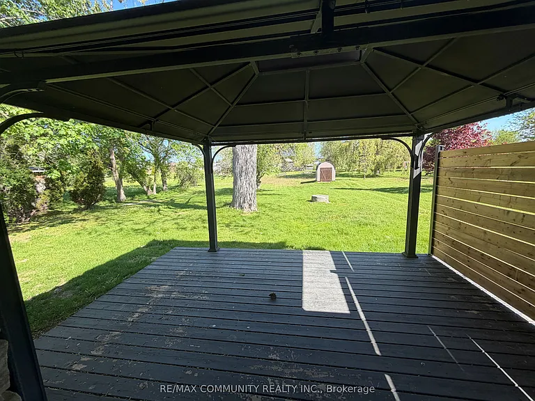 2292 Hamilton Rd — Photo 23
