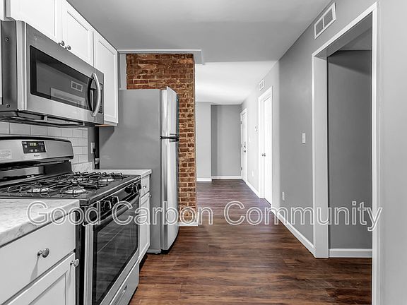 2nd image of 194 Herkimer St #3