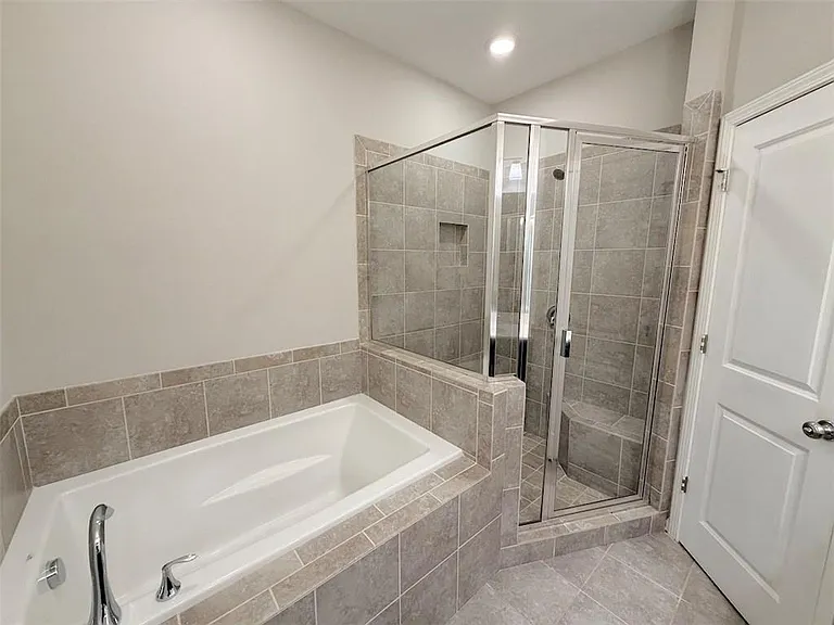 860 Westmoreland Cir NW — Photo 12
