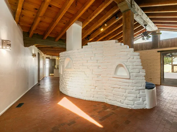 1104 El Alhambra Cir NW, Los Ranchos De Albuquerque, NM 87107