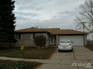 9233 Lisa St, Romulus, MI 48174