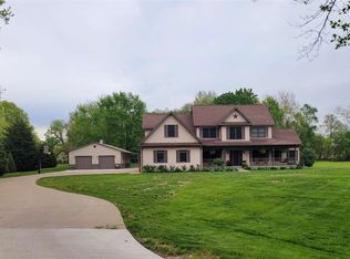 9195 Rosedale Rd, Terre Haute, IN 47805