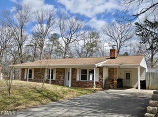 34 Hickory Ridge Dr, Fredericksburg, VA 22405