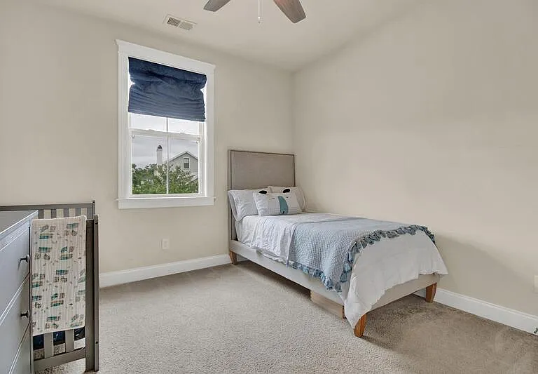1347 Appling Dr — Photo 10