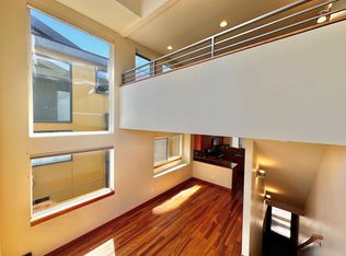1718 California Ave SW APT C, Seattle, WA 98116