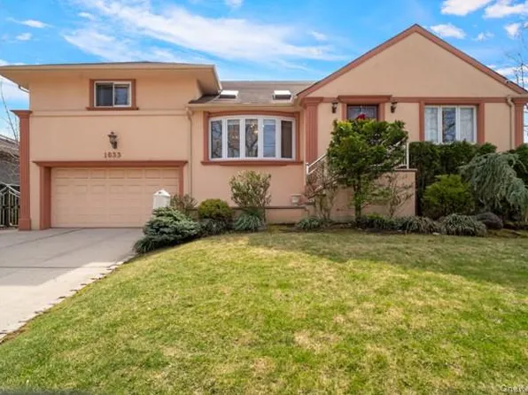 1033 Rosedale Road, North Woodmere, NY 11581