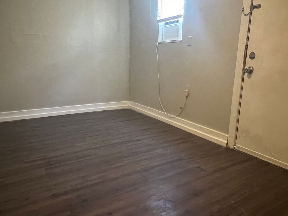 1st image of 2066 La Manda Blvd #C