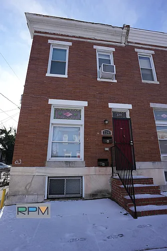2201A Westwood Ave Photo 1