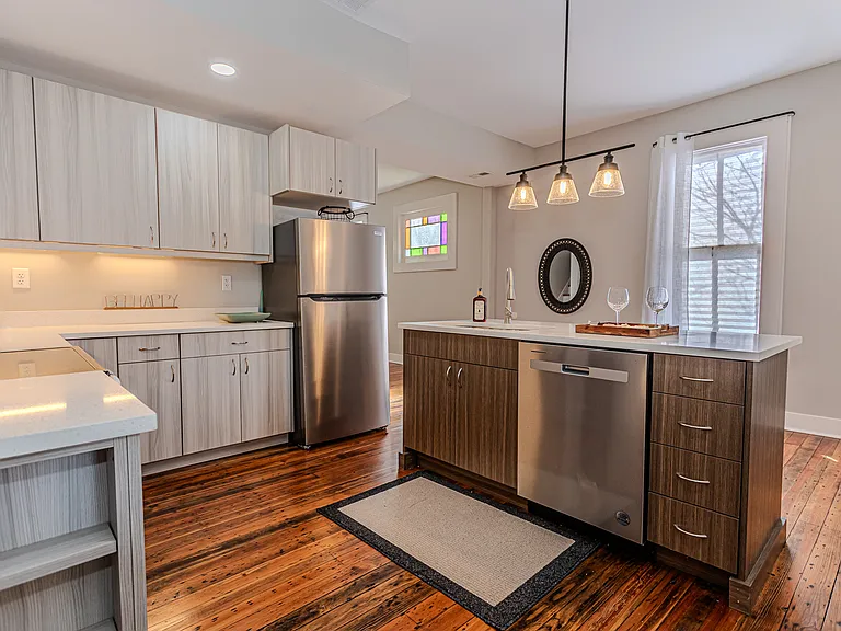 Kitchen with dishwasher