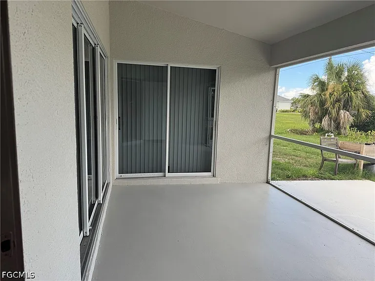 3716 SW 15th Pl — Photo 22