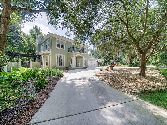 4th image of 545 Willow Walk Pl