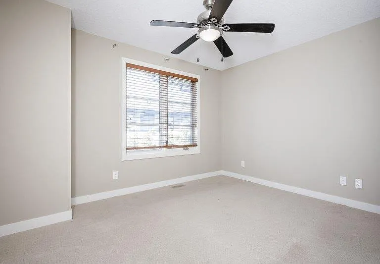172 Aspen Hills Close SW — Photo 18