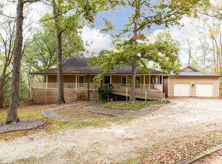 5135 Rabbit Farm Rd, Loganville, GA 30052