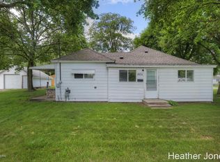 1031 N 4th St, Greenville, MI