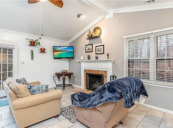 4th image of 9020 Nolley Ct Unit A
