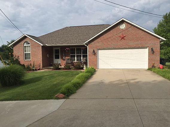 1st image of 983 Bella Vista Dr