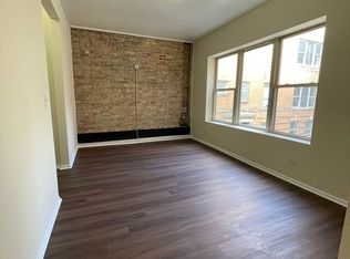 3005 W 19th St #2E, Chicago, IL 60623