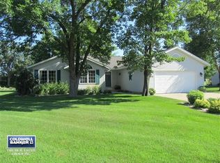 4900 Fieldstone Dr, Plover, WI 54467