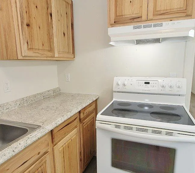 1119 Lincoln Ave — Photo 13