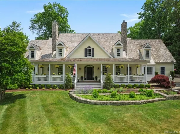 125 Lake Ridge Road, Southbury, CT 06488