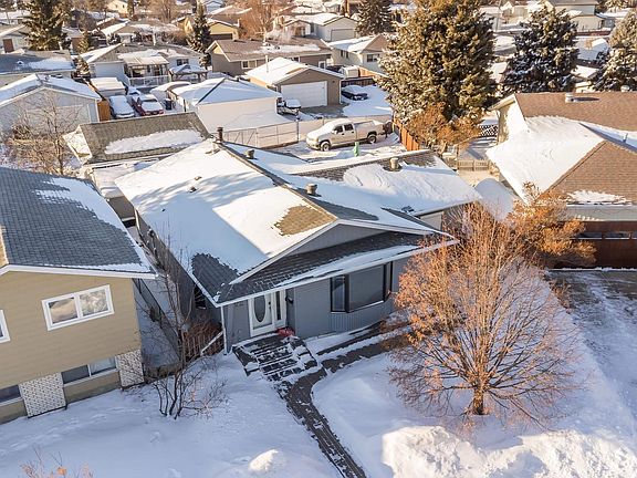 4th image of 6931 14th Ave NW