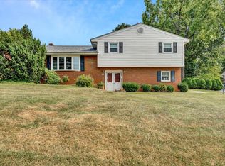 101 Frontier Rd NE, Roanoke, VA 24012