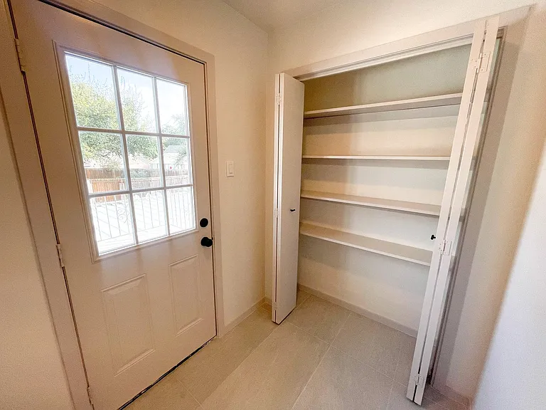 1100 Shasta Ave #8 — Photo 9