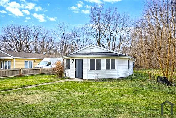 3002 S Rybolt Ave — Photo 1