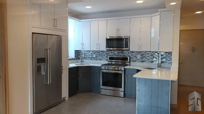 Rented by Skyline Group Real Estate | media 1