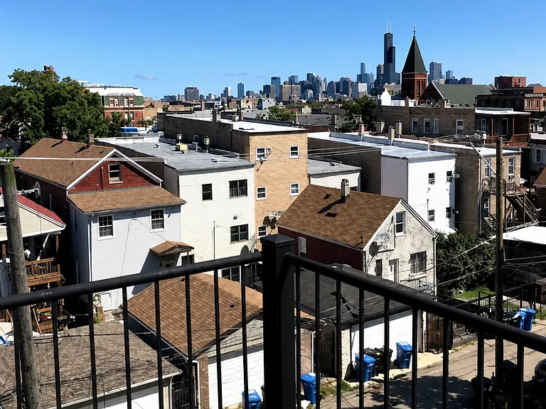 1644 W 21st St #3R — Photo 6