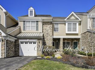 50 Tree Swallow Dr, Princeton, NJ 08540