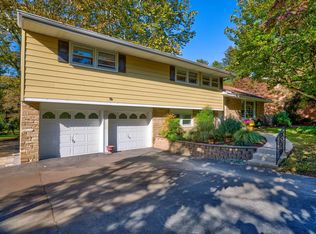 9 Edwards Pl, Ewing, NJ 08628