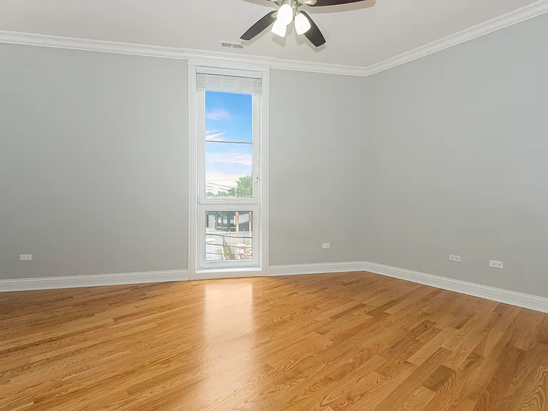 516 N Western Ave #3 — Photo 8