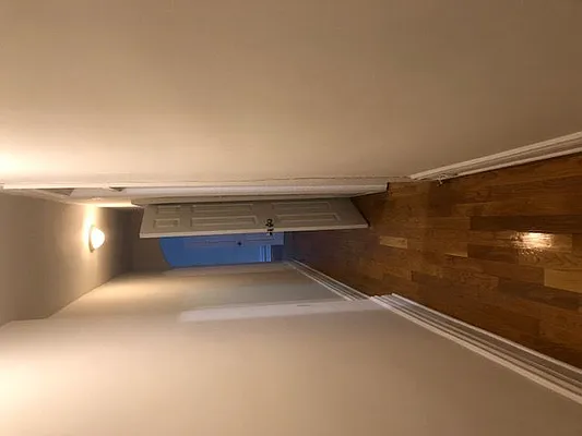 Rented by Cohen Smith Chang LLC | media 11