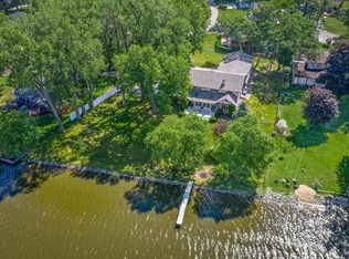 2801 Apache Trl, McHenry, IL