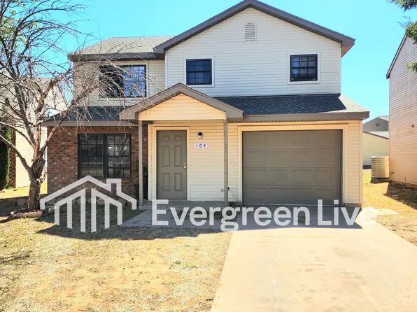 104 Hound Ct, Clovis, NM 88101