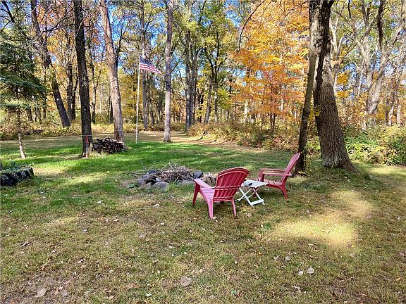 4th image of 2131 Pine Road
